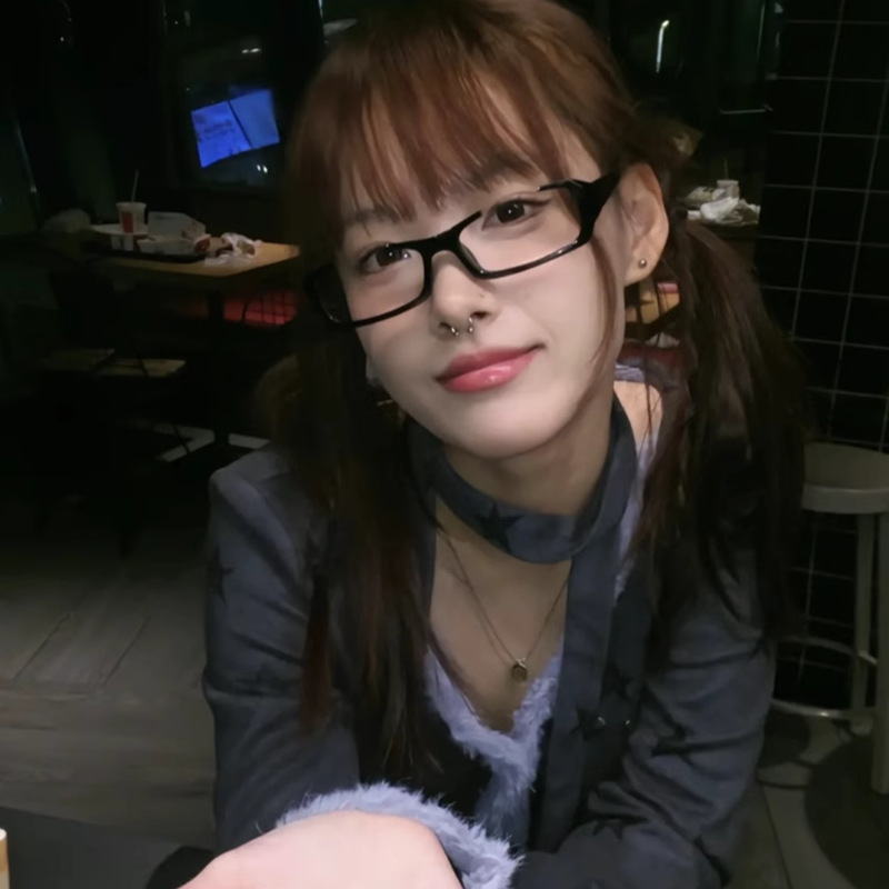 Y2K 블랙 하프 프레임 안경 여성 트렌디 스펙타클,  - Photo Booth Frame 리뷰 및 가격